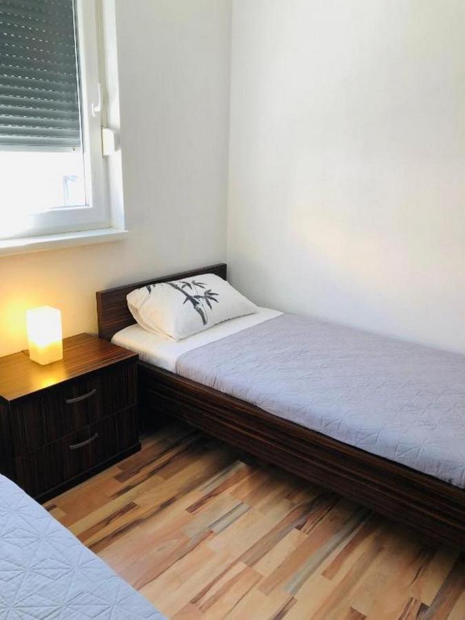 Apartment Miaantonia Vrsi Luaran gambar